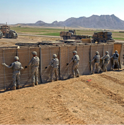 Sand-Farbe schweißte Mesh Military Hesco Barrier Wall 24 Zoll