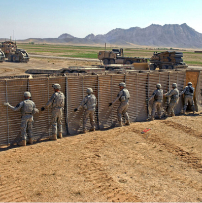 Elektrischer Galvanisierungsgeschweißter Mesh Military Barrier Wall 24 Zoll